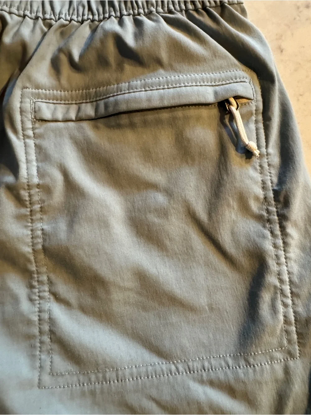 The North Face Men’s S Lightweight Hiking Camp Shorts Zip Pocket Sage Grey